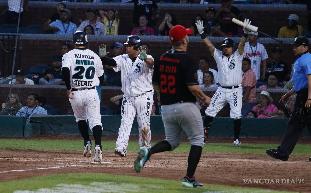 $!La celebración no quedó atrás en cada rayita que sumaba el Sarape.