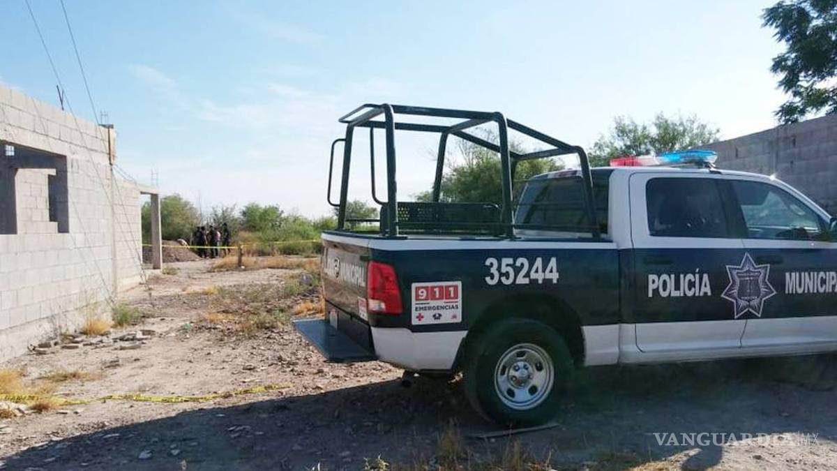 Lo balean afuera de su casa en Torreón