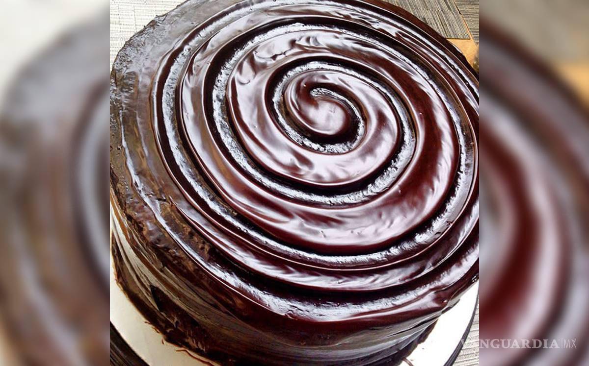 $!¿Cuál es el precio del famoso pastel de chocolate de Costco?