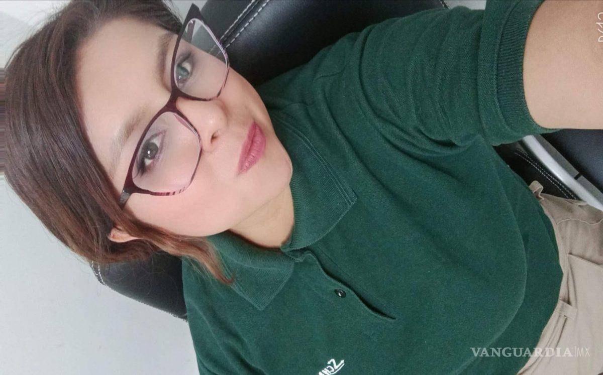 $!El cuerpo de Sandra Elizabeth fue velado durante el fin de semana en casa de sus padres