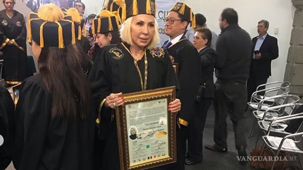 Congreso de CDMX se deslinda de doctorado honoris causa entregado a Laura Bozzo