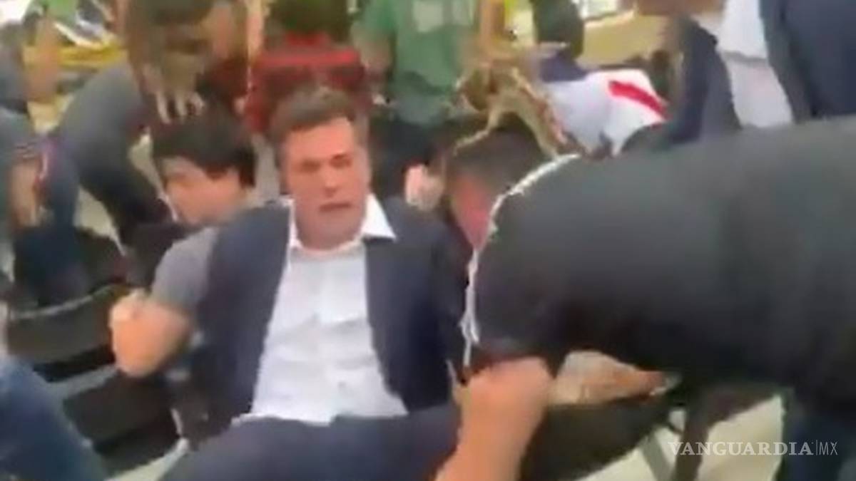 Exportero de Brasil se desmaya tras festejar el segundo gol del Flamengo en la Libertadores