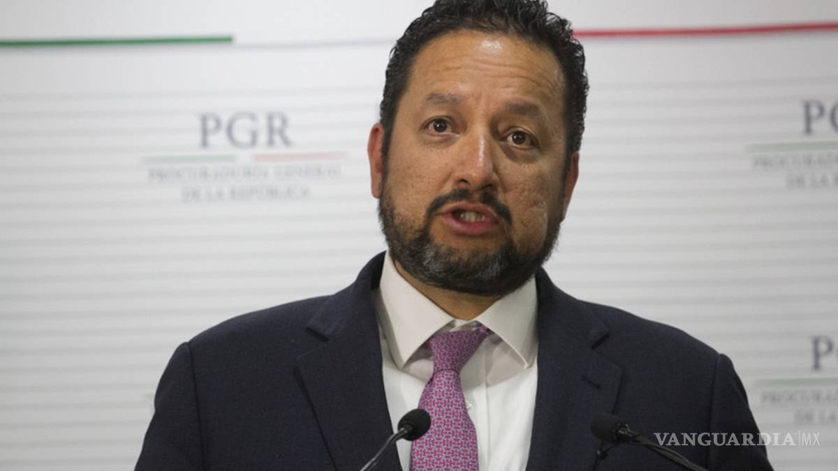 Ex titular de la SEIDO, sin orden de captura; juez suspende amparo