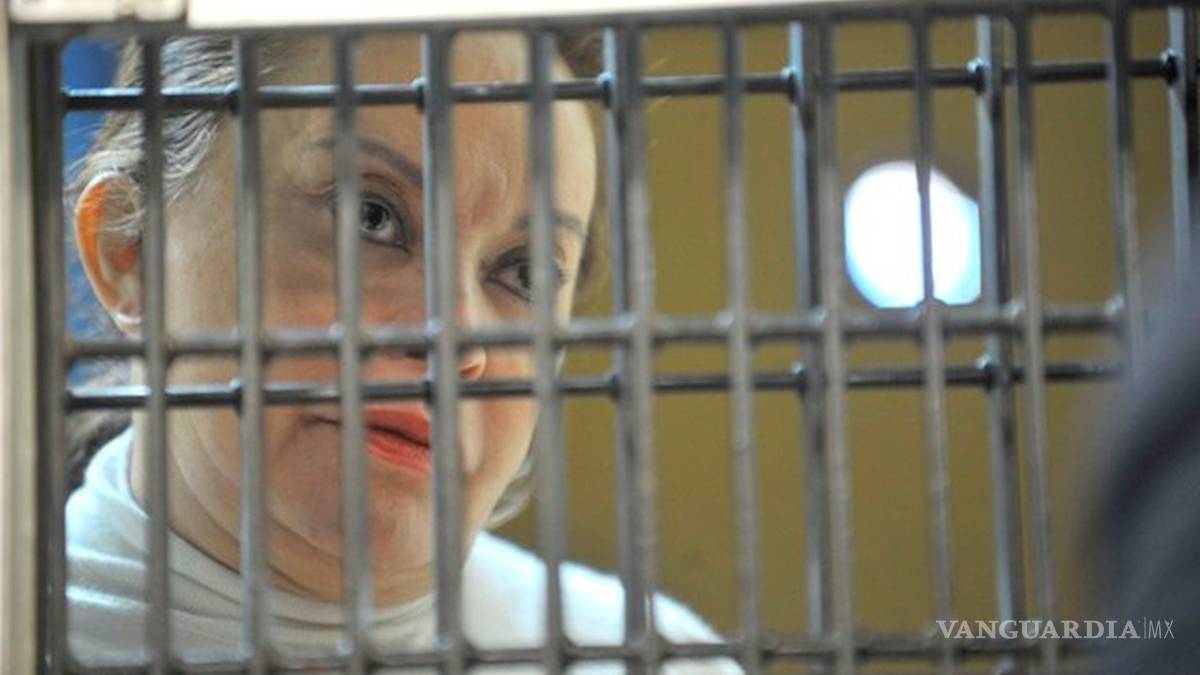 CNTE desaprueba liberación de Elba Esther; 'no puede regresar a sindicato'