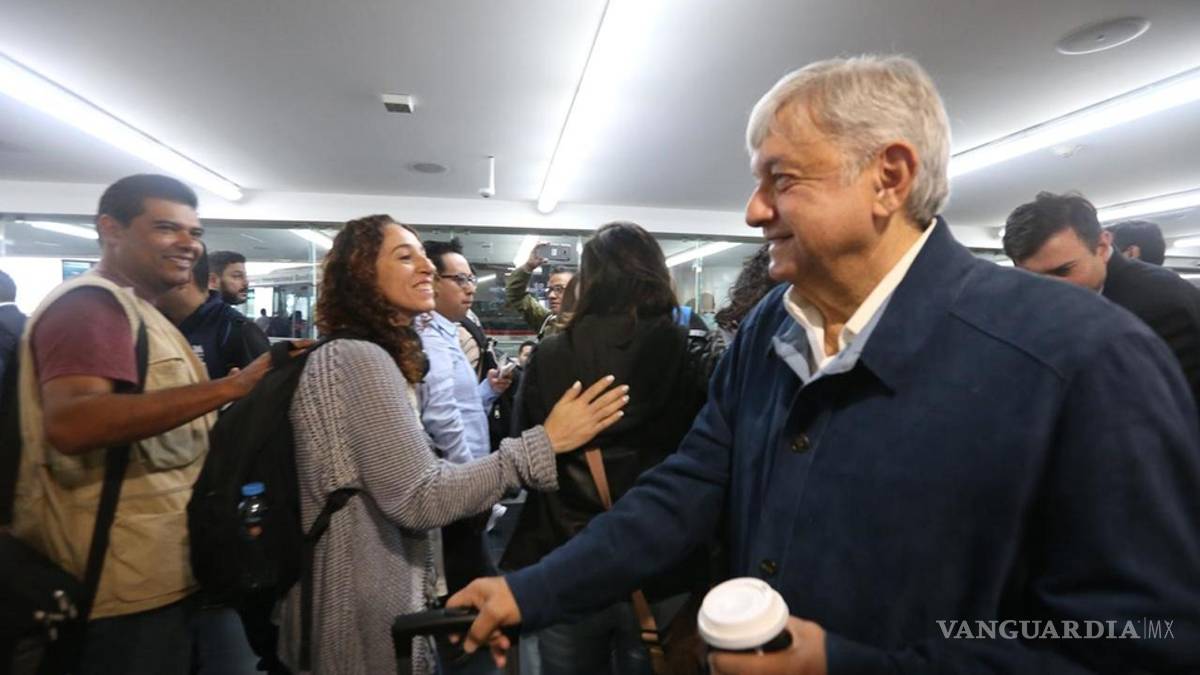 AMLO viaja a Tepic para iniciar gira de agradecimiento