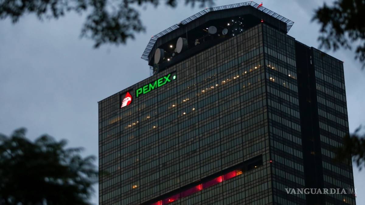 El plan de negocios sigue sin convencer a Banxico; Pemex en riesgo