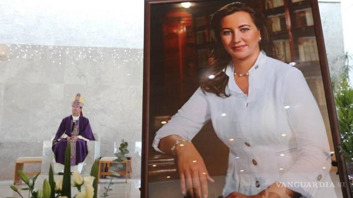 Panistas realizan misa en honor a Martha Erika Alonso y Moreno Valle