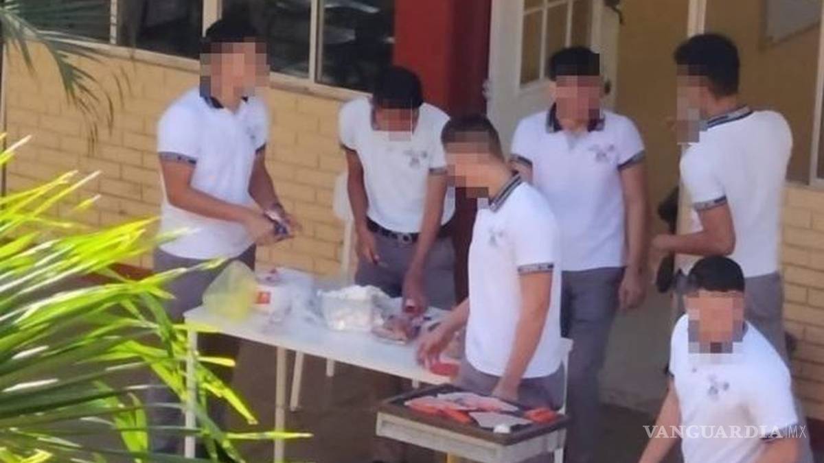 Hacen 'carnita asada' por ausencia de mujeres en un CETis