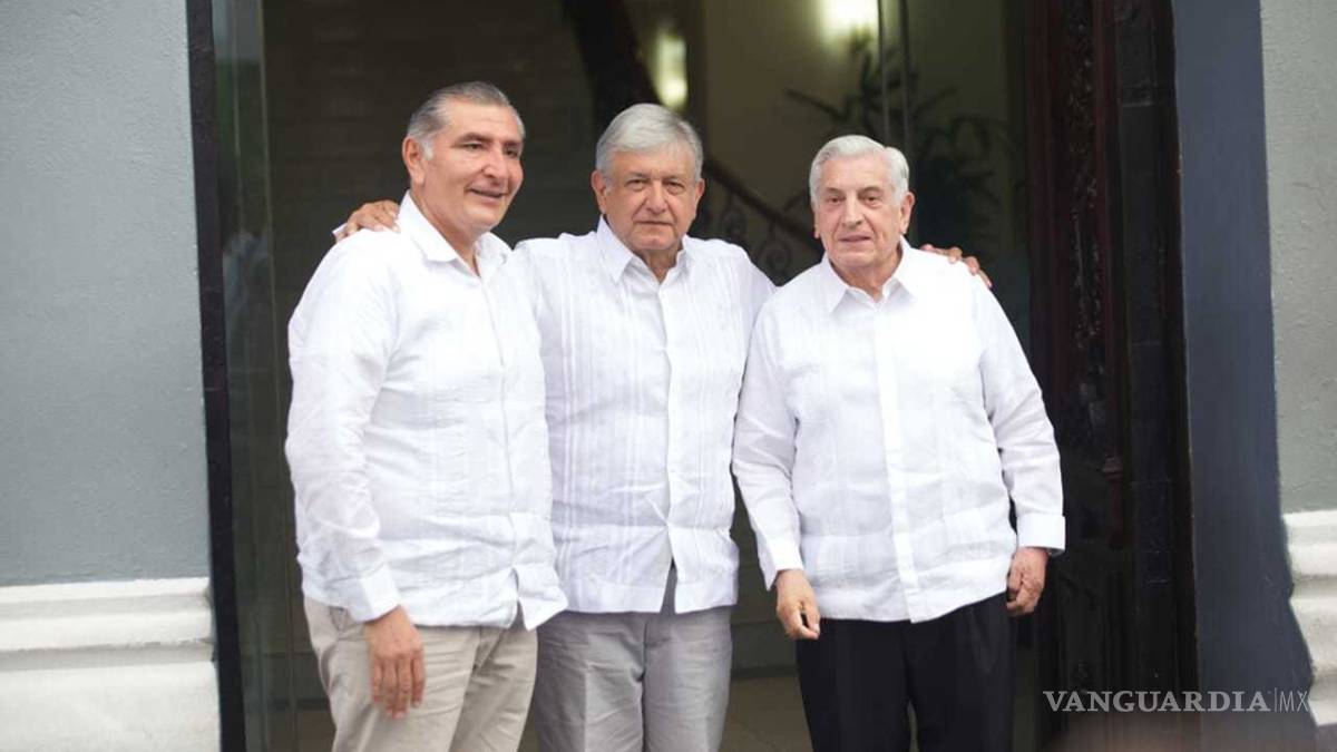 AMLO se reúne con gobernador de Tabasco