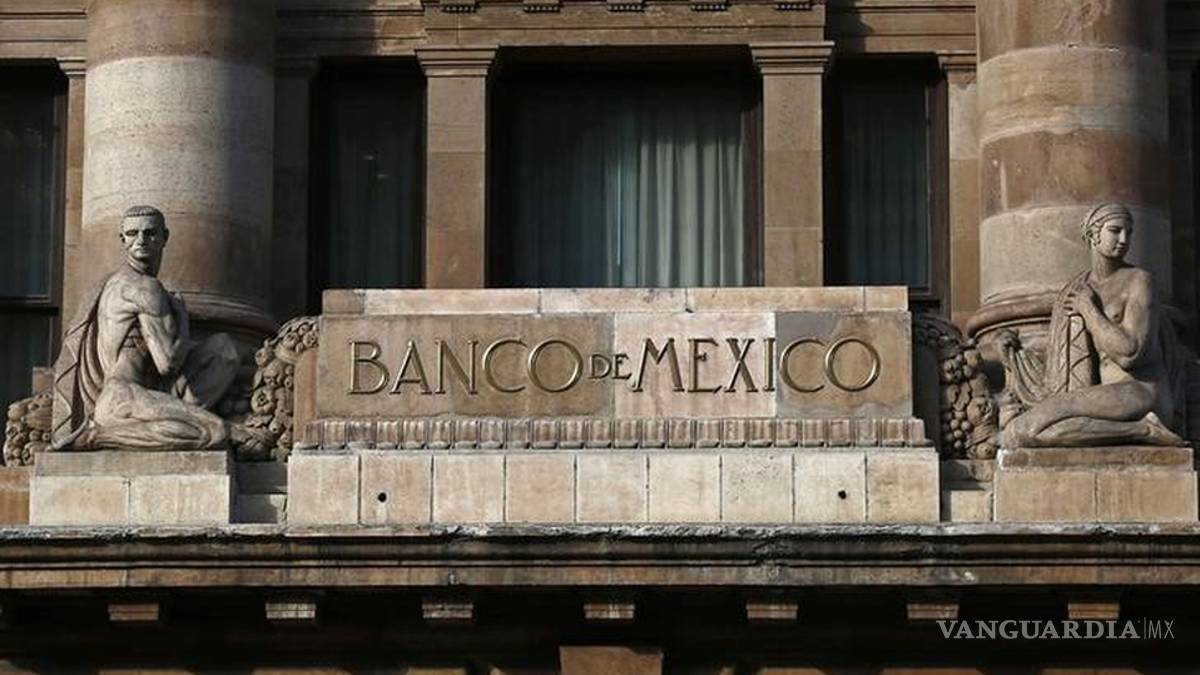 Banxico recorta expectativa de crecimiento económico para este año