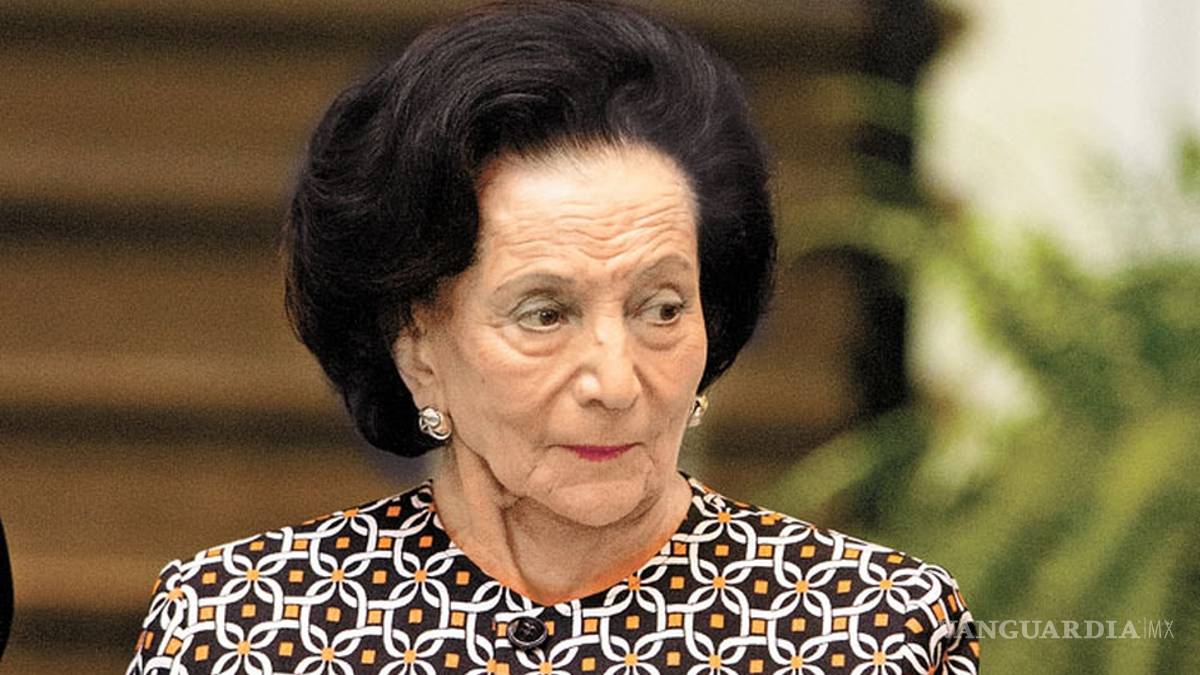 Ifigenia Martínez exige rectitud a senadores de la República