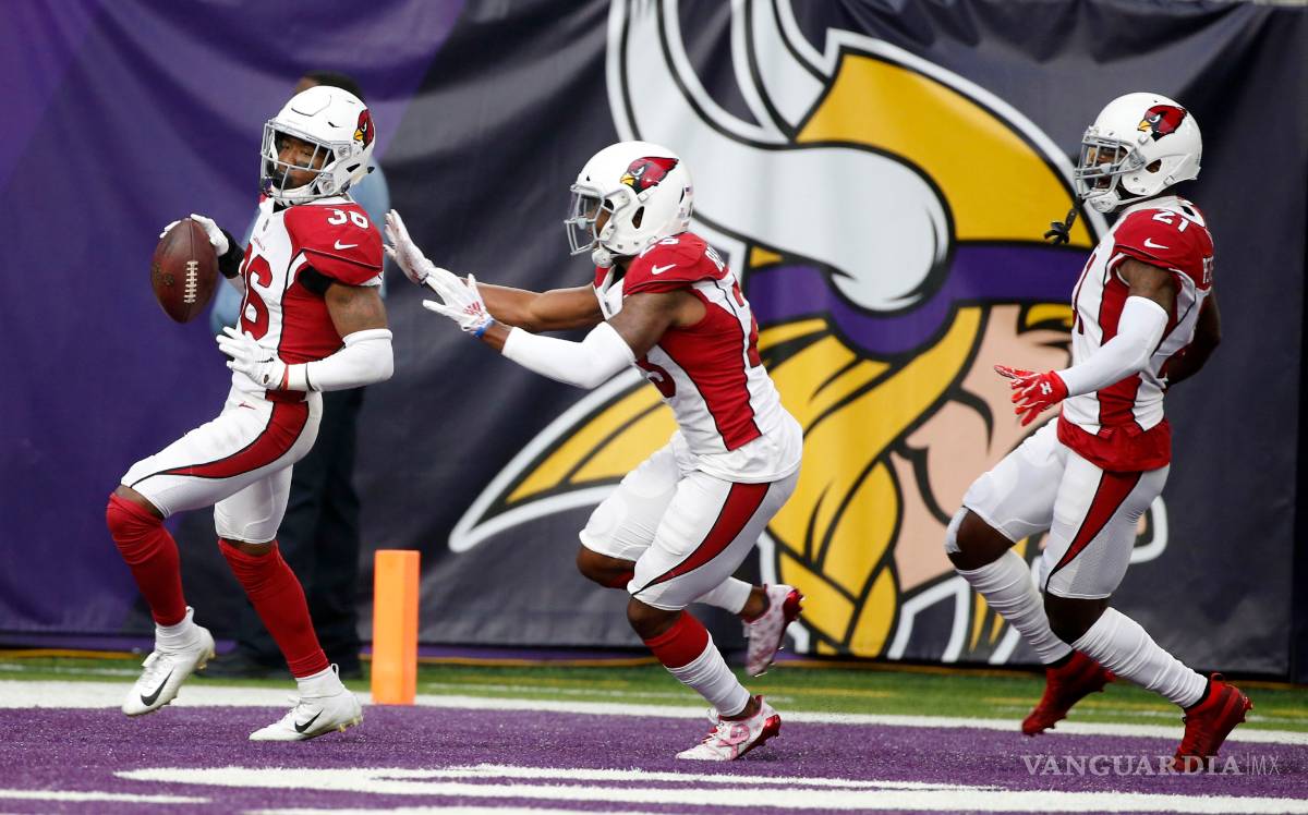 $!Latavius Murray y Adam Thielen 'reviven' junto con el ataque terrestre de los Vikings