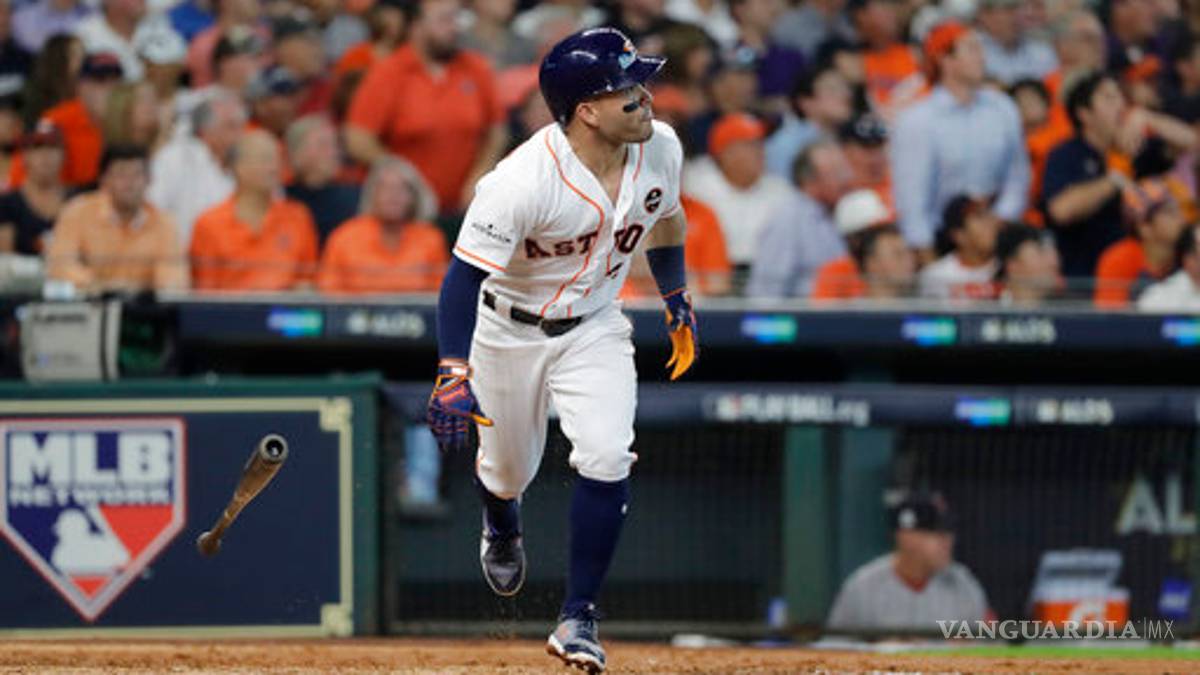 Altuve pega 3 jonrones y Astros toma ventaja sobre Boston