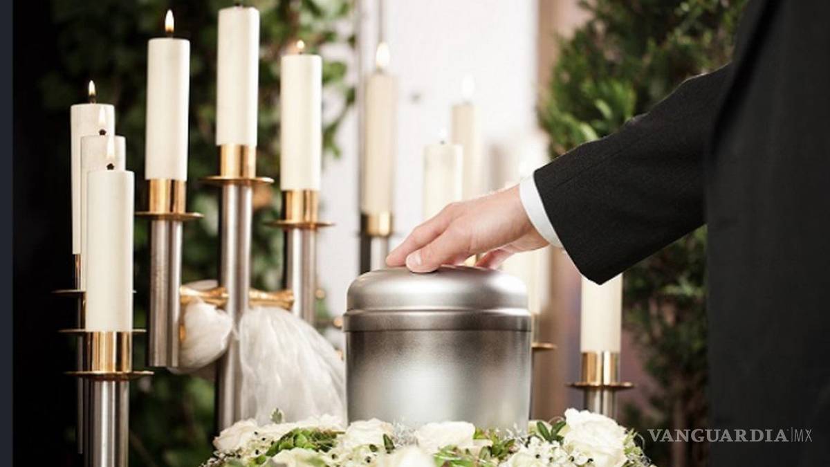 Las cenizas de los muertos no deben exhibirse, ni lanzarse al mar: Iglesia