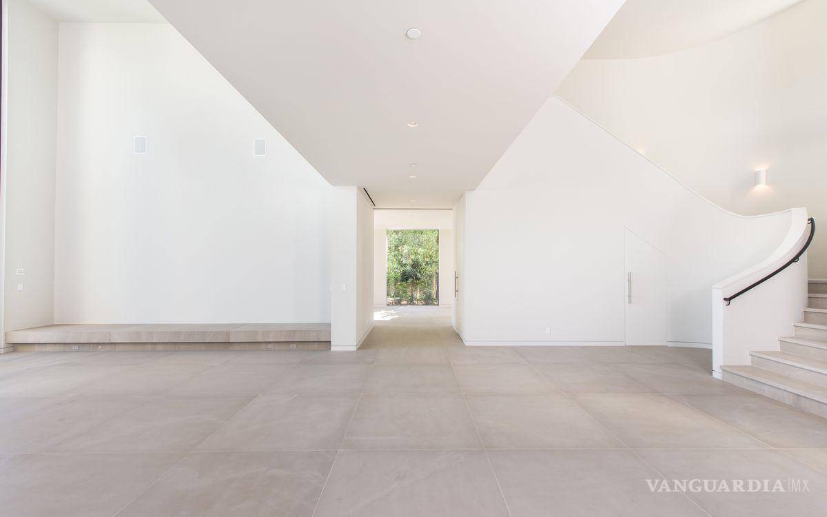 $!Sobriedad, orden y resaltar los detalles arquitectónicos son los consejos clave de un buen interiorismo en la tendencia del menos es más.