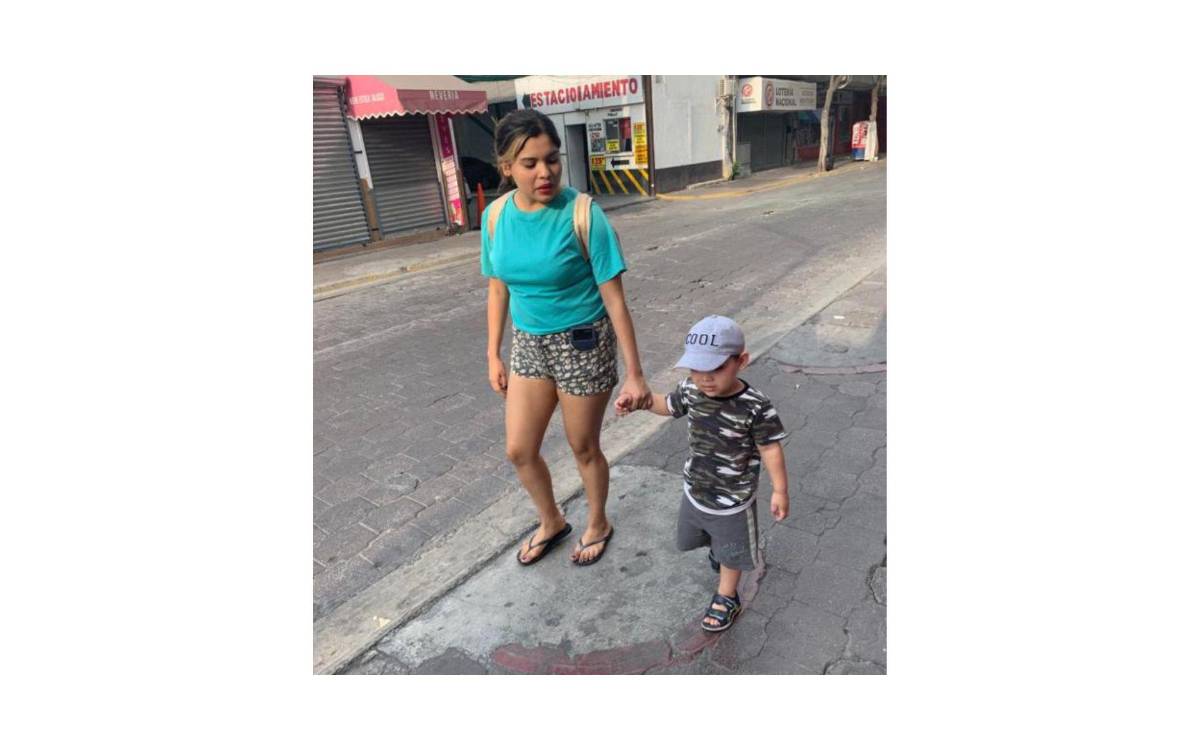 $!Una de las recomendaciones es cuidar a los menores y protegerse con gorras o sombreros para evitar un golpe de calor.