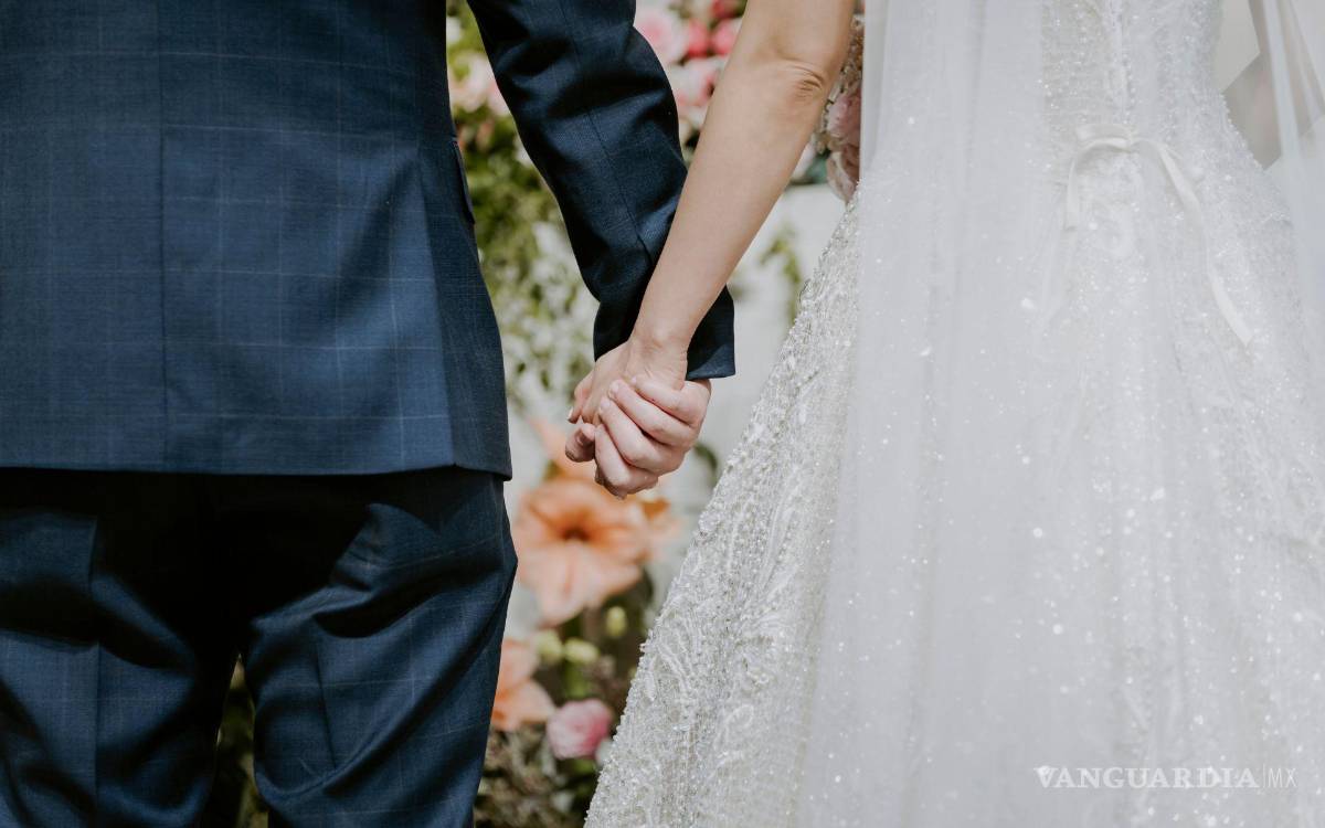 $!Algunas personas optan por elegir “Padrinos”, que se encargan de pagar algunas necesidades del evento, para aminorar gastos.