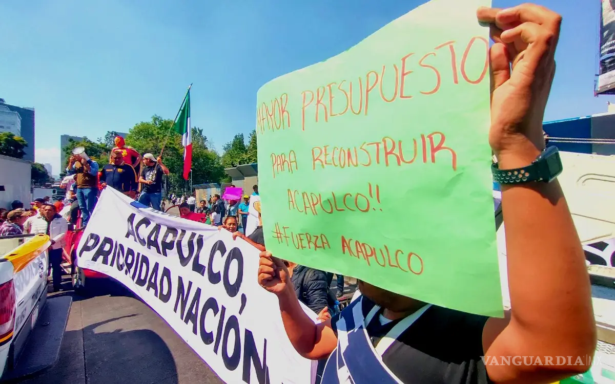 $!Llega a CDMX la caravana “Acuérdate de Acapulco”; aseguran que les impiden el paso