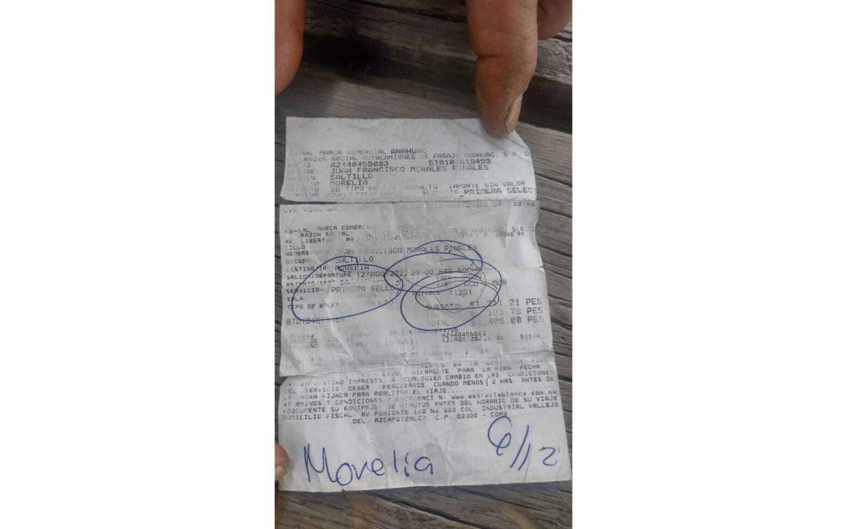 $!El boleto con destino a Morelia del denunciante.