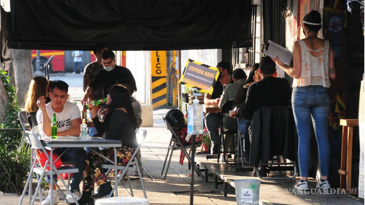 Pagó por 11 meses el sueldo a sus empleados hasta reabrir; ellos tenían otro trabajo