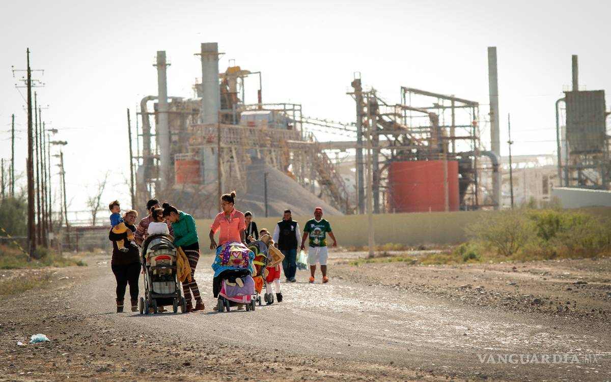 $!La extraña historia de un pueblo donde la gente se quiere morir