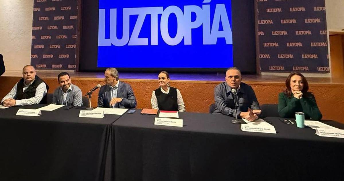 ¡Luztopía vuelve a encender el Parque Fundidora!