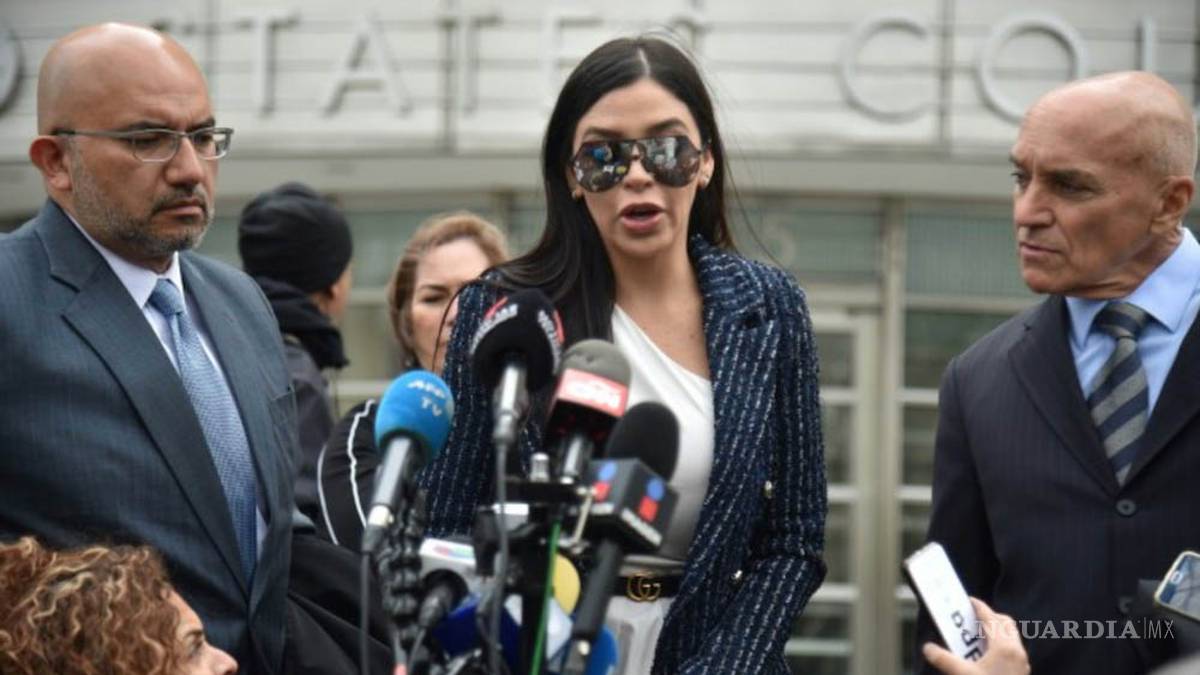 Pide FBI mantener "bajo llave" denuncia contra Emma Coronel por seguridad de testigos