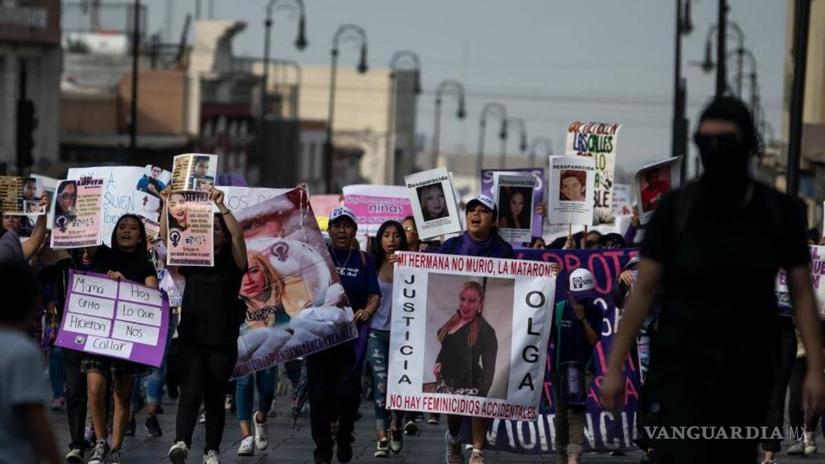 8M: Entre el dolor y la rabia con el grito de “Ni una más” miles de mujeres toman las calles en México (fotos)