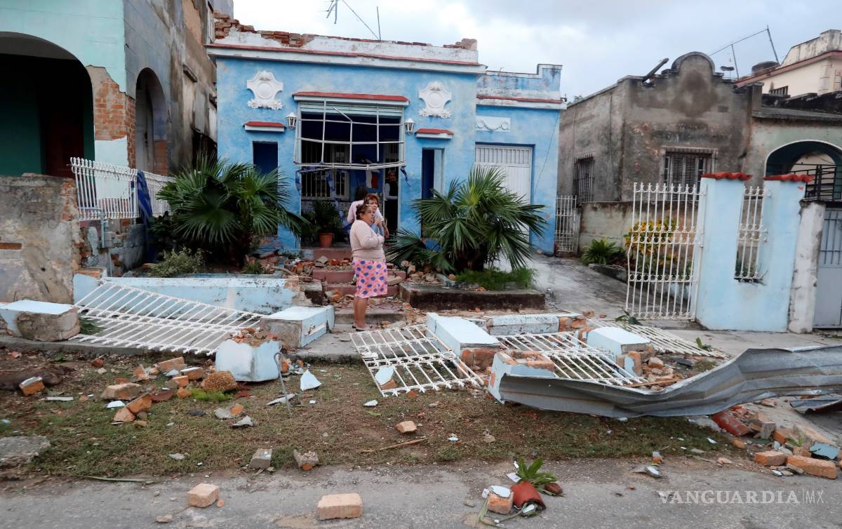 $!La Habana es golpeada con fuerza por un devastador tornado (fotogalería)