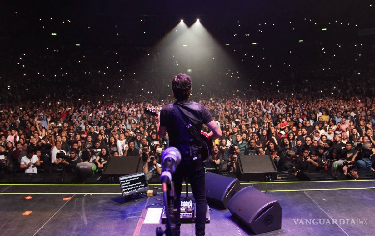 $!Caifanes hace vibrar a fans en el ‘Domo de Cobre’