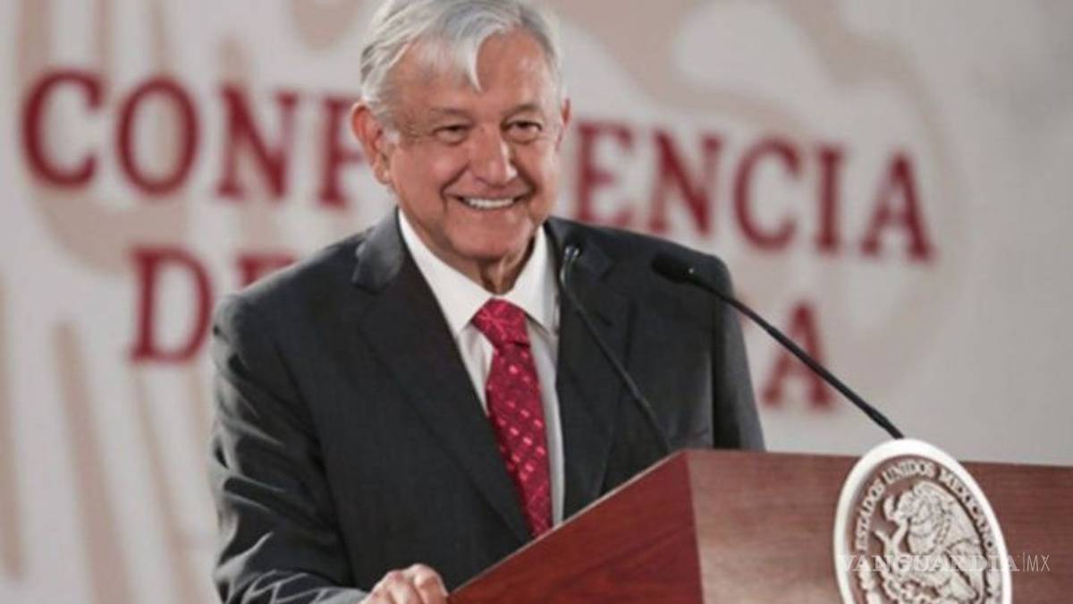 8 de cada 10 mexicanos aprueba a AMLO; combate al huachicol y vender el avión entre acciones más aplaudidas