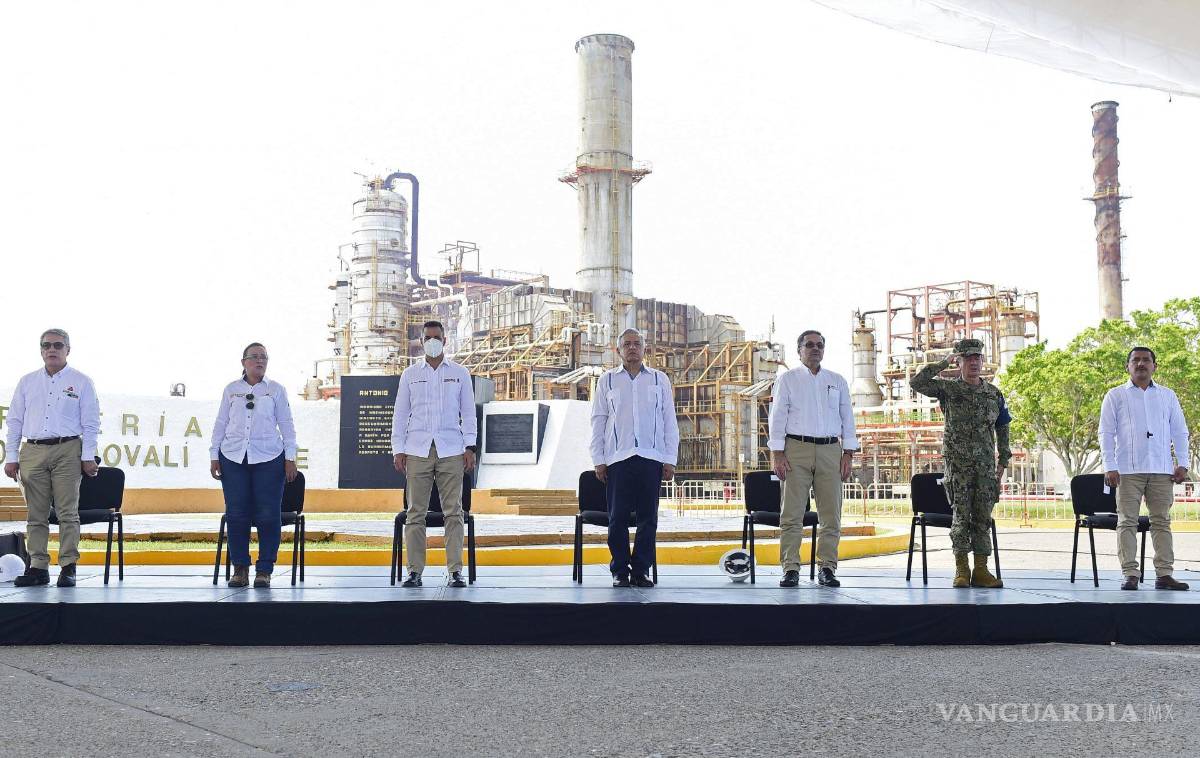 $!AMLO presidió la supervisión de la Rehabilitación del Sistema Nacional de Refinación: Refinería ‘Ingeniero Antonio Dovalí Jaime’, Salina Cruz, Oaxaca.