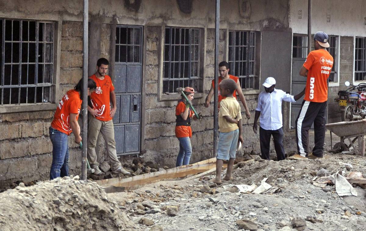 $!La controversia en publicar fotos de pobreza extrema incluye también el uso de algunas imágenes por organizaciones humanitarias, dado que pueden retratar hambruna, pobreza o niños en situación de desamparo para aumentar las donaciones.