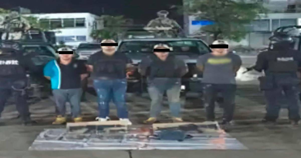 Un grupo de 12 personas entran a asaltar ¡la refinería de Dos Bocas!