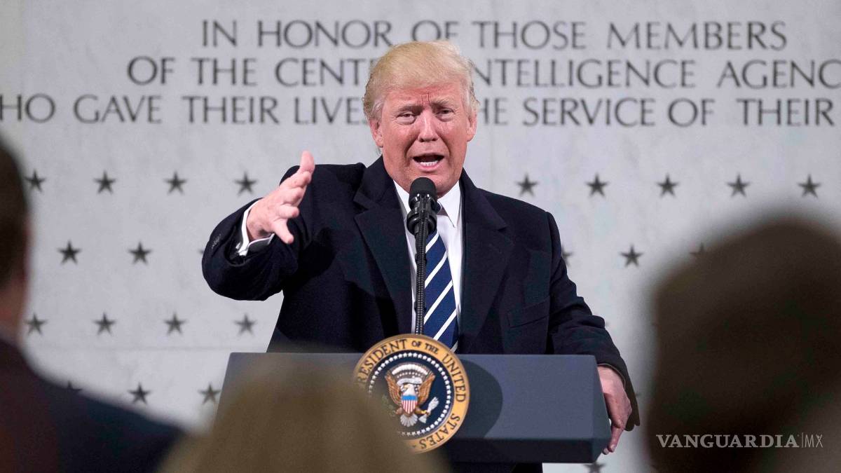 Trump tomará acciones migratorias mañana; destaca construcción del muro fronterizo