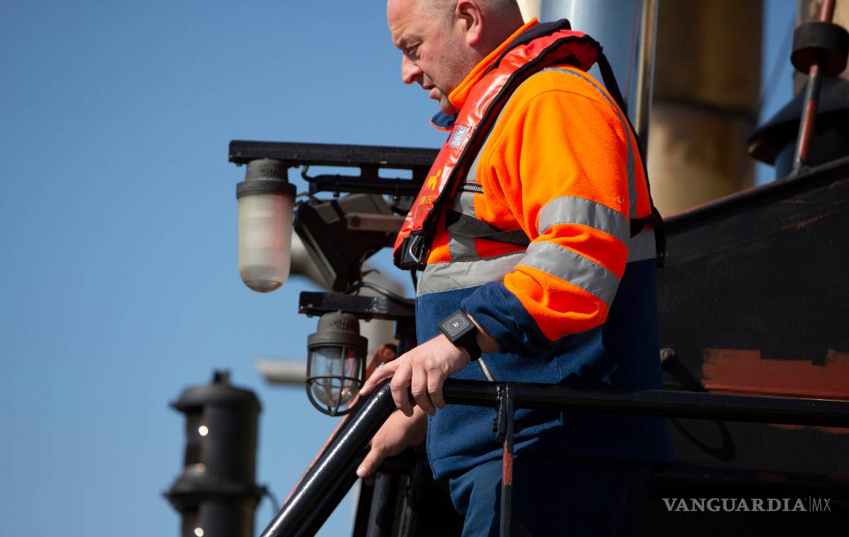 $!Ensayan en Amberes una pulsera para mantener la sana distancia para evitar se propague el COVID-19