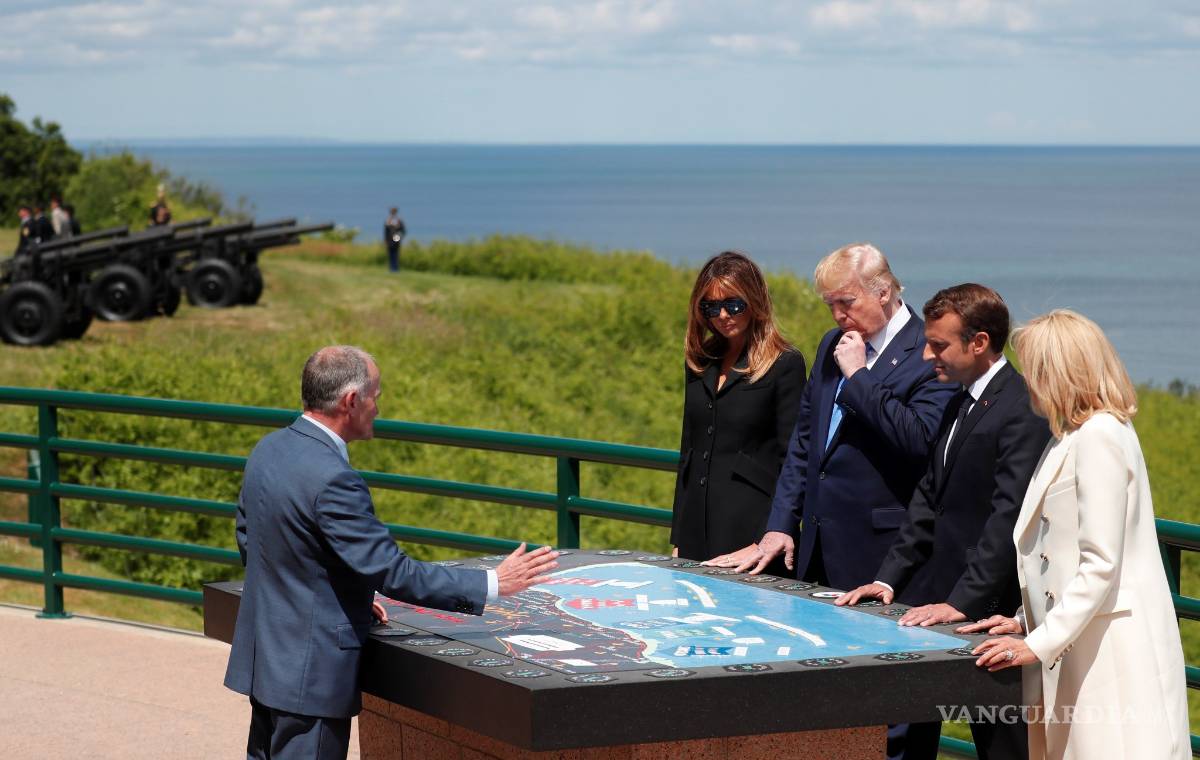 $!Minuto de silencio por los soldados caídos en Normandía