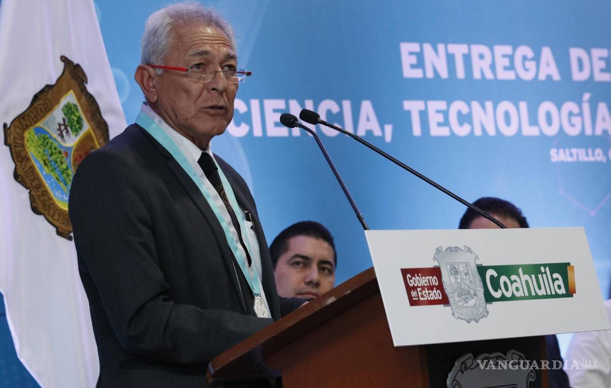 $!El galardonado catedrático es reconocido por sus múltiples logros en la investigación científica.