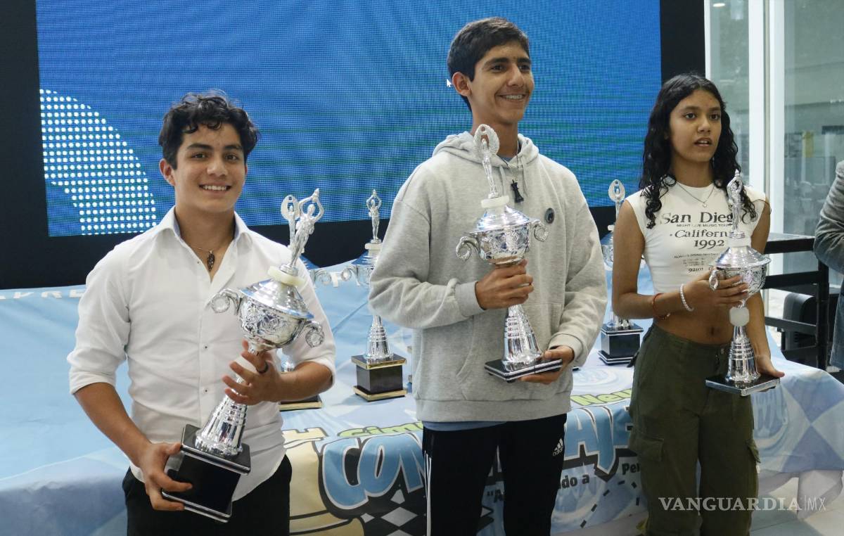 $!Hubo ganadores de todas las edades en la competencia que se llevó a cabo desde la Infoteca del Campus Arteaga de la Universidad Autónoma de Coahuila.