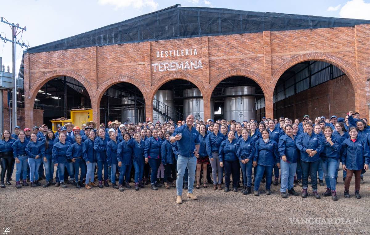 $!Dwayne 'La Roca' Johnson: del ring al cine y del cine al tequila