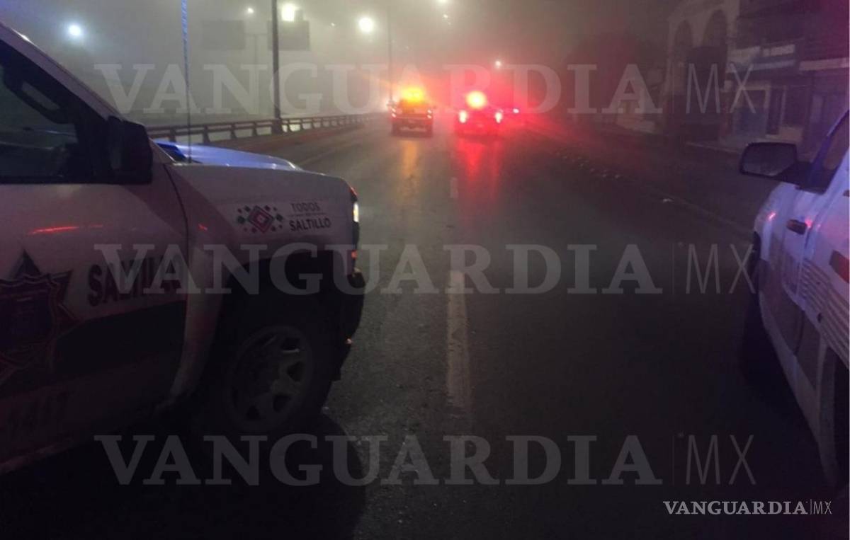 $!Cierran puentes al sur de Saltillo por presencia de hielo en la carpeta asfáltica