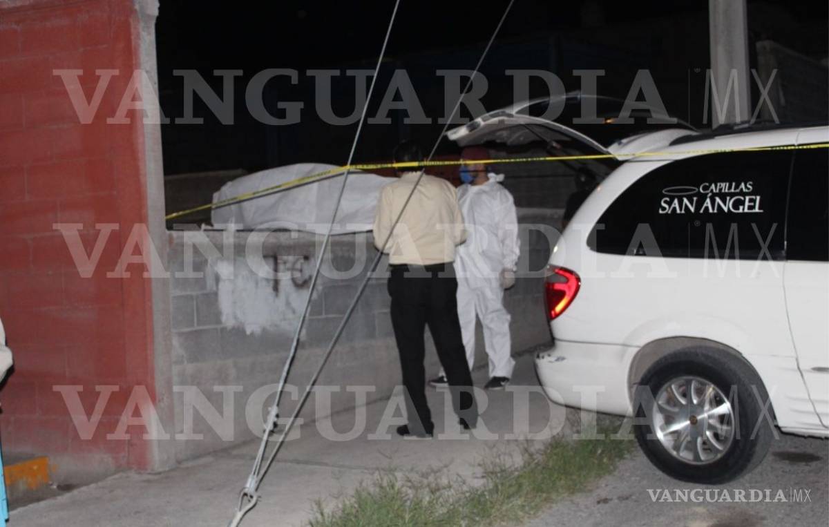 $!Hombre muere de una congestión alcohólica en un baldío al poniente de Saltillo