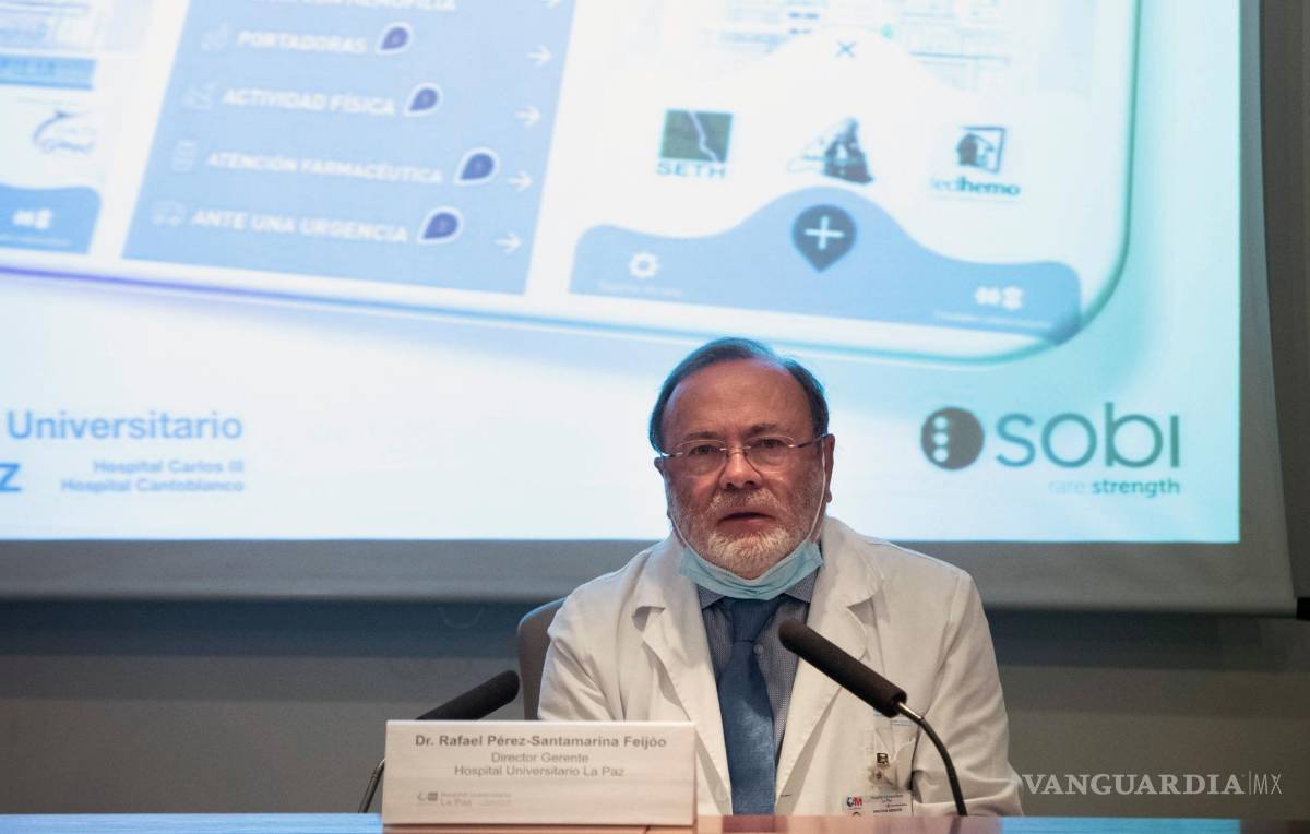 $!El director general del Hospital Universitario La Paz, Rafael Pérez-Santamaria, en la presentación de la aplicación para pacientes con hemofilia. EFE/Luca Piergiovanni