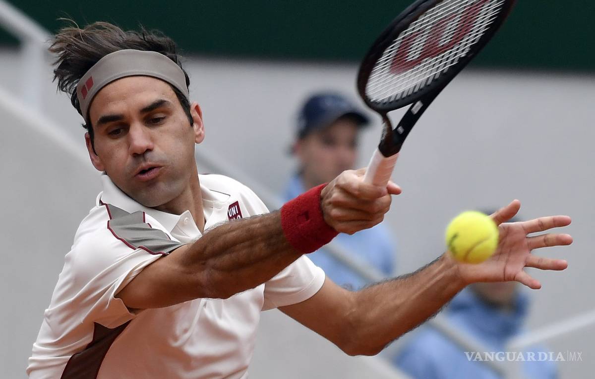 $!Rafael Nadal vence sin problemas a Roger Federer y alcanza su doceava Final en Roland Garros