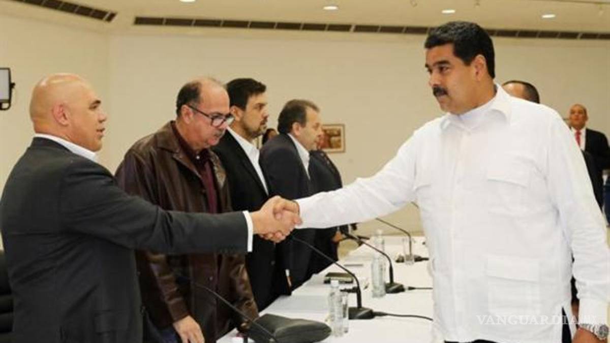 Alistan Gobierno y oposición de Venezuela nuevo diálogo
