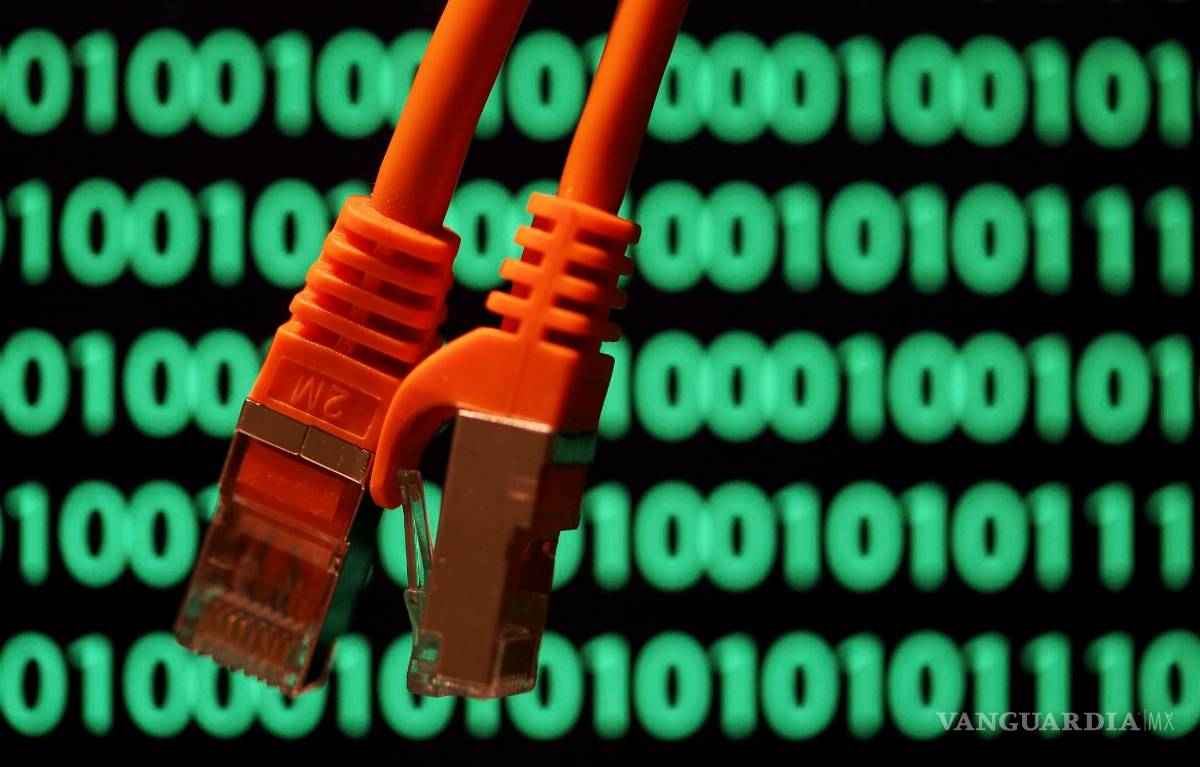 $!Redes sociales, un tsunami digital