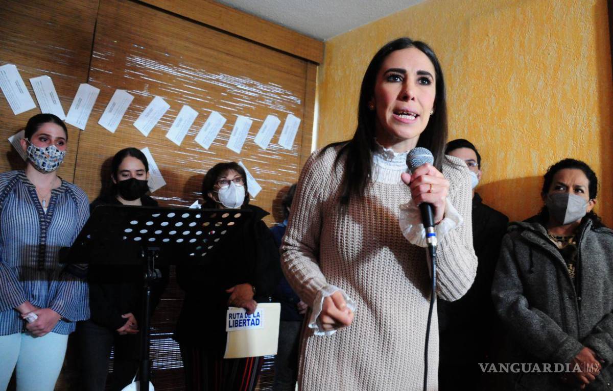 $!Mariana Moguel, hija de Rosario Robles, quien se encuentra presa en el reclusorio de Santa Martha, ha comparecido para que tenga un juicio desde casa. Daniel Augusto / Cuartoscuro