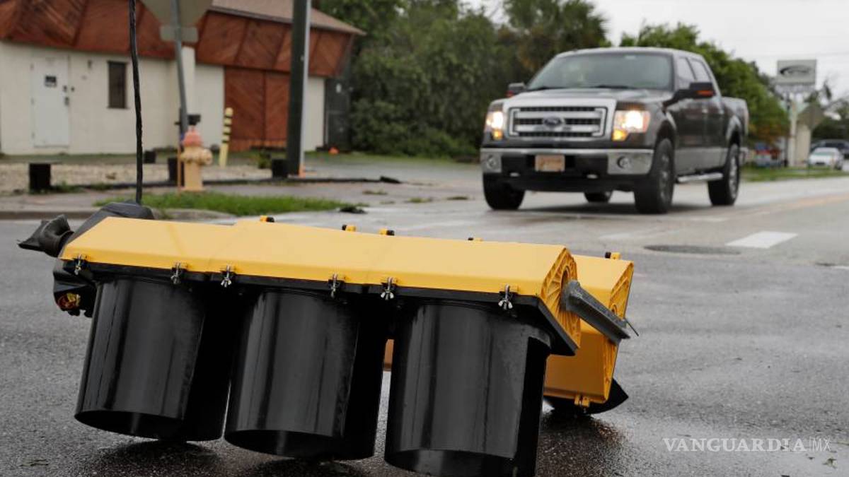 “Matthew” deja 600 mil hogares sin electricidad en Florida