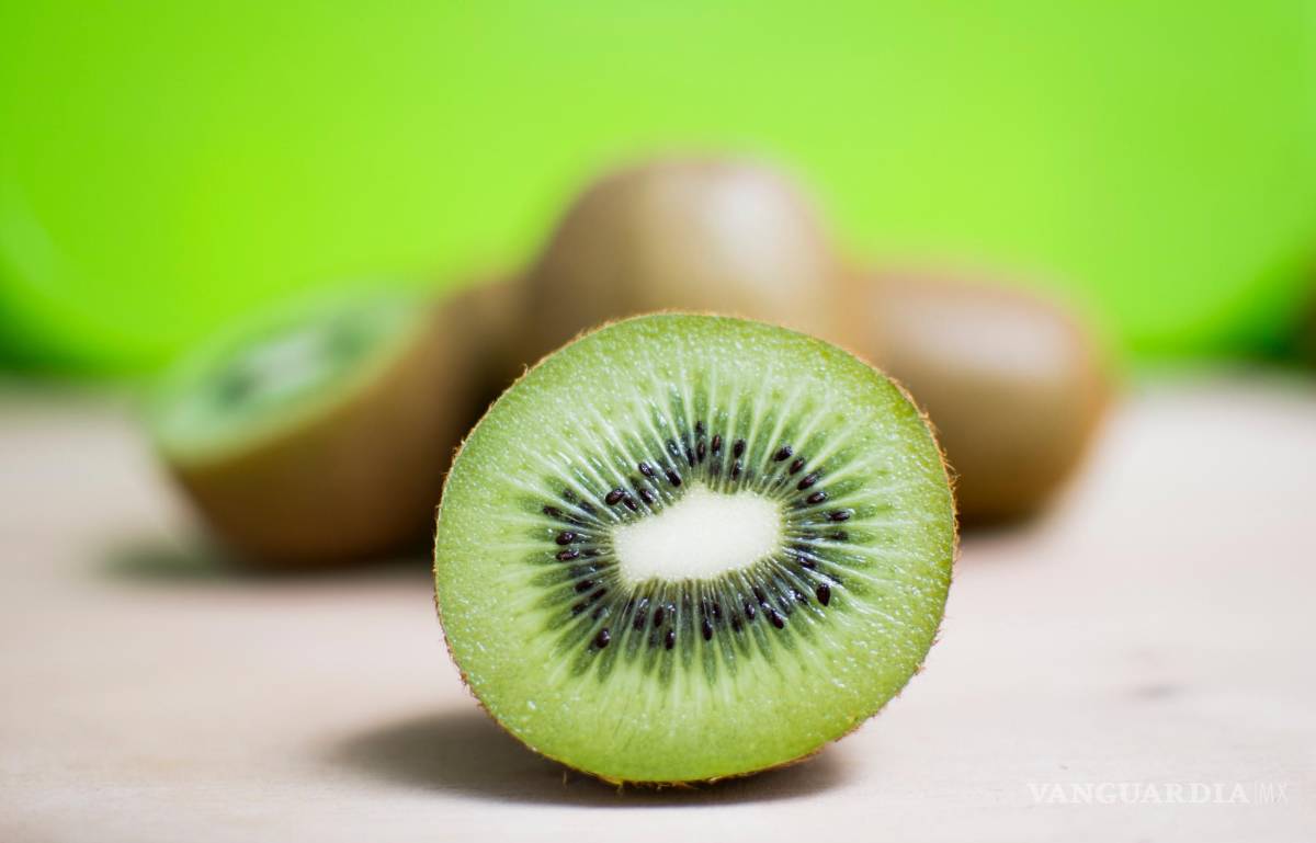 $!Kiwi, gran fuente de vitamina C.