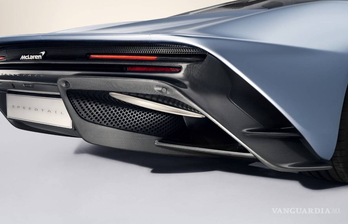$!McLaren Speedtail, impactante Gran Turismo que rebasa los 400 km/h (fotos)
